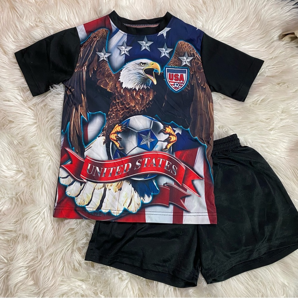 37- Striker & Scores USA Soccer Jersey Set
